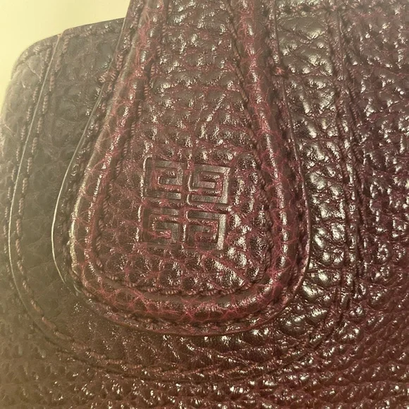 🚫🚫SOLD🚫🚫 Givenchy large Nightingale bag - Picture 8 of 11